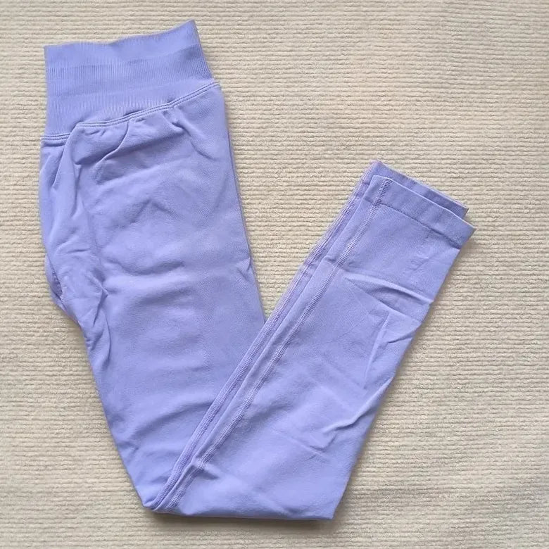 collant-de-sport-gainant-sans-couture-rehausseur