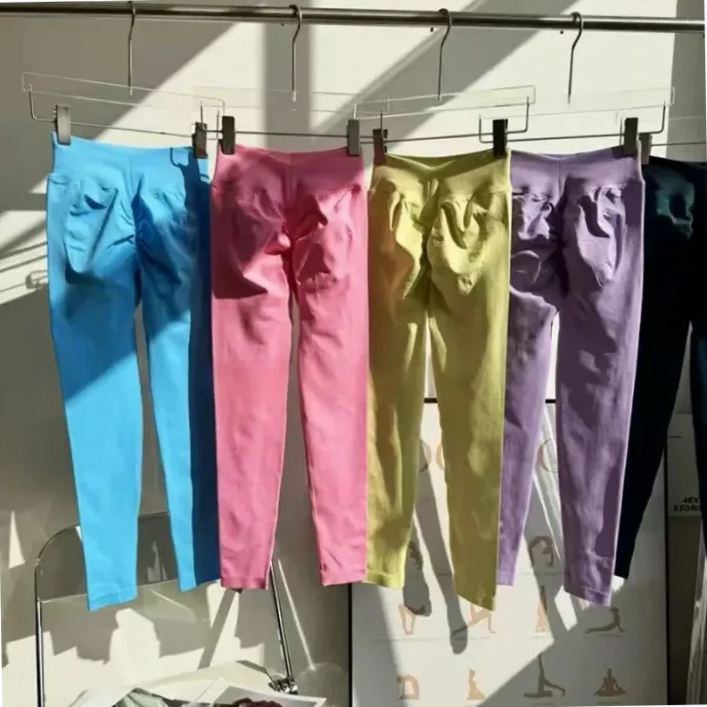 Collant gainant taille haute effet fessier pêche sans couture