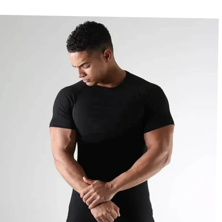 t-shirt-de-compression-homme-manches-courtes